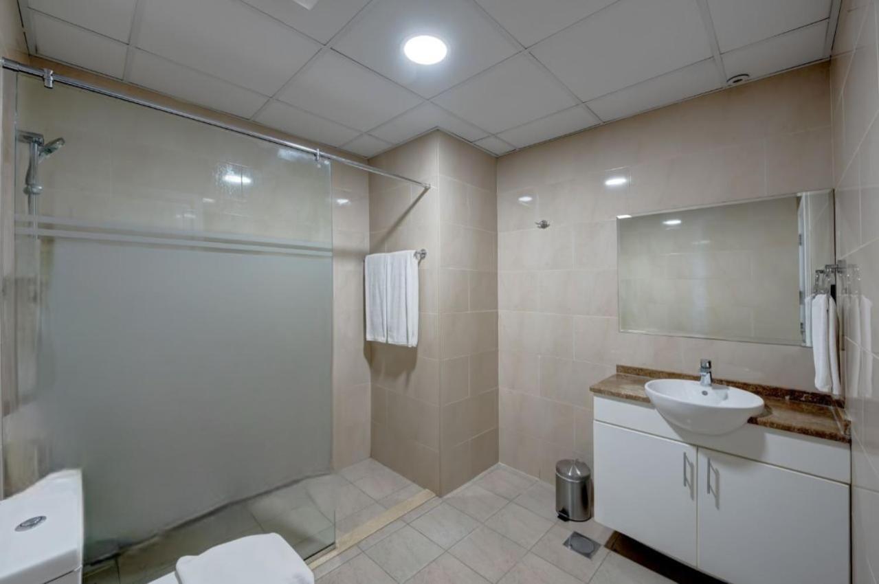 City Stay Residences - Serviced Apartments Dip Dubái Exterior foto